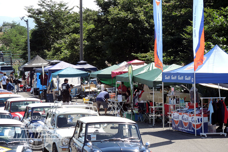 ショップ村&フリーマーケット